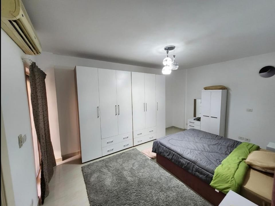 Al Rehab, is located 20 min away from Downtown Apartment in New Cairo City