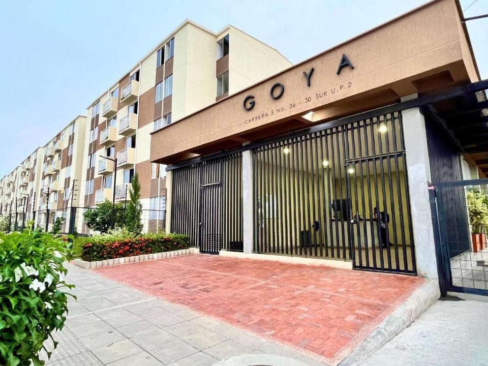 Hermoso Apto #1 con Piscina cerca al CC Unícentro con Aire Acondicionado Apartment in Neiva