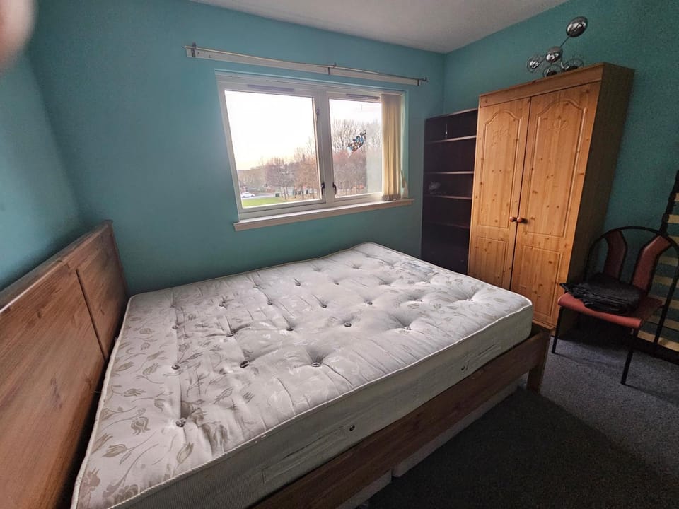 Nad's Guest house Vacation rental in Motherwell