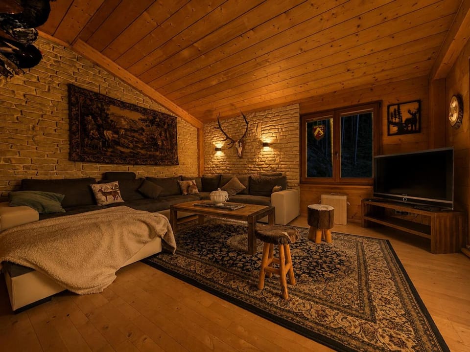 Night, Living room