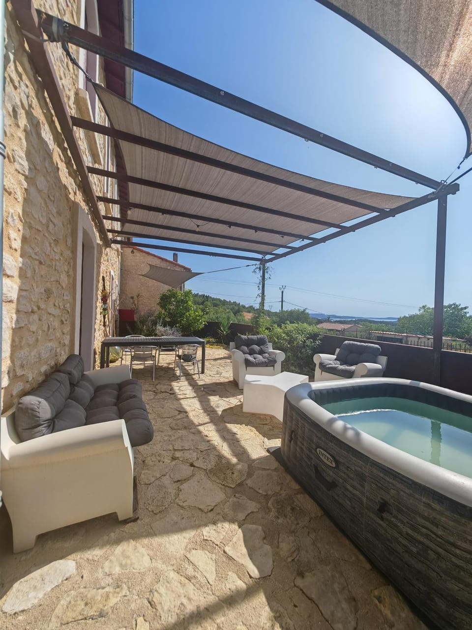Patio, Hot Tub, Hot Tub, Spa and wellness centre/facilities, Pool view, Swimming pool, sunbed