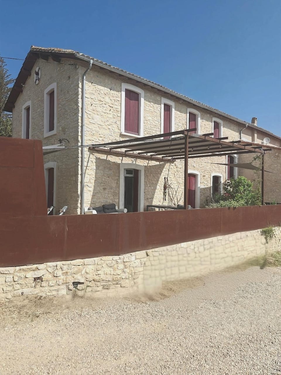 Property building, Day