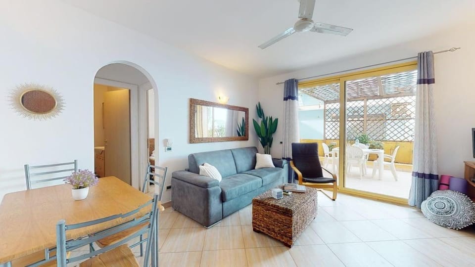 Orquidea - 1-Bed Apartment with Spacious Terrace Apartment in Santa Maria