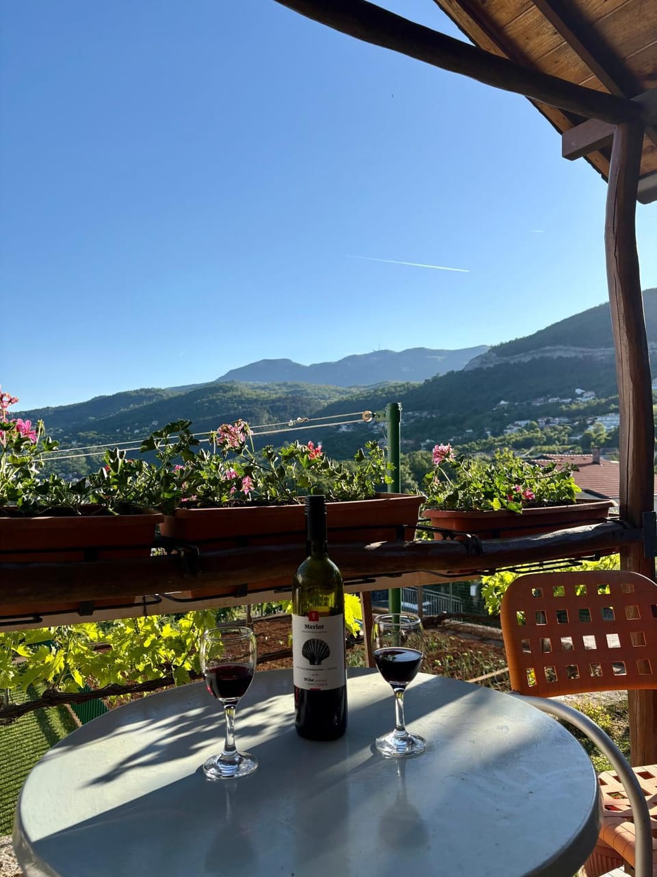 Garden view, Mountain view