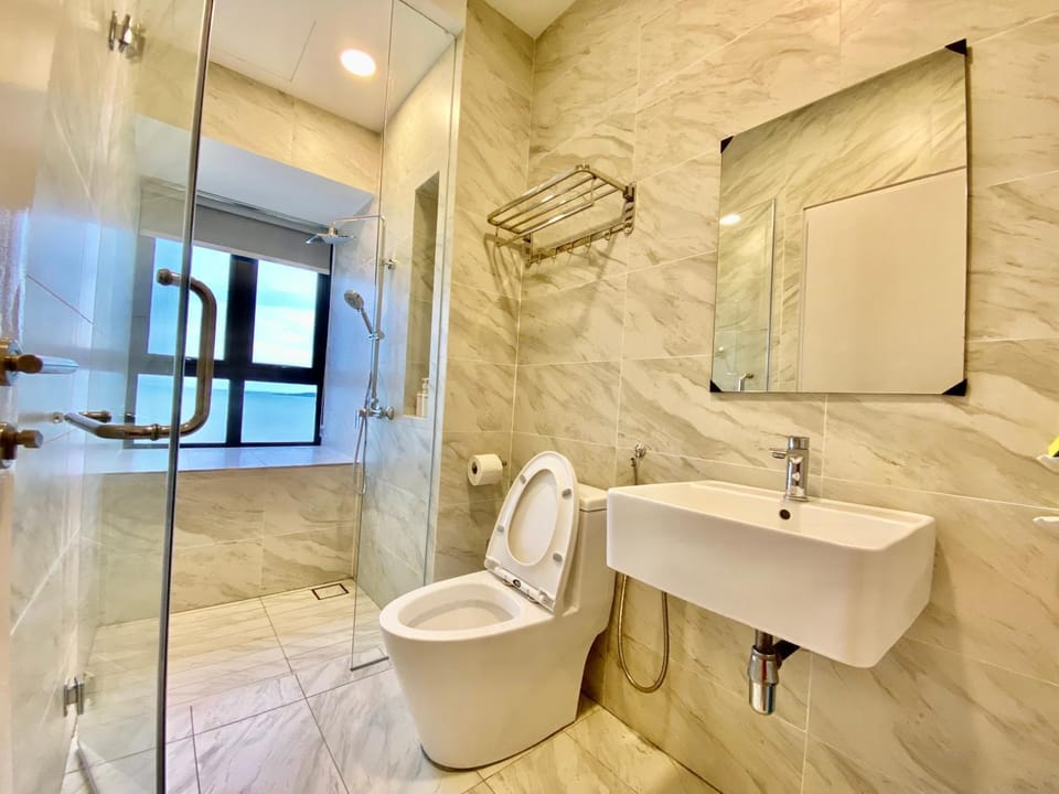 MWHoliday Imperio Residence Private Jacuzzi Premium Suites Apartment in Malacca