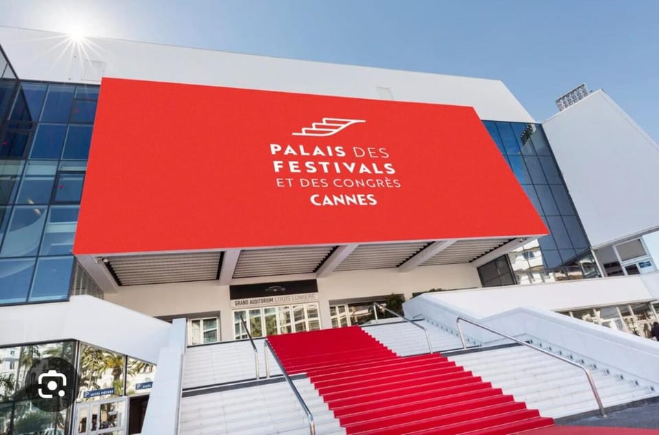2BR, 2 Bath, AC Walk to Beaches & Cannes Center Apartment in Cannes