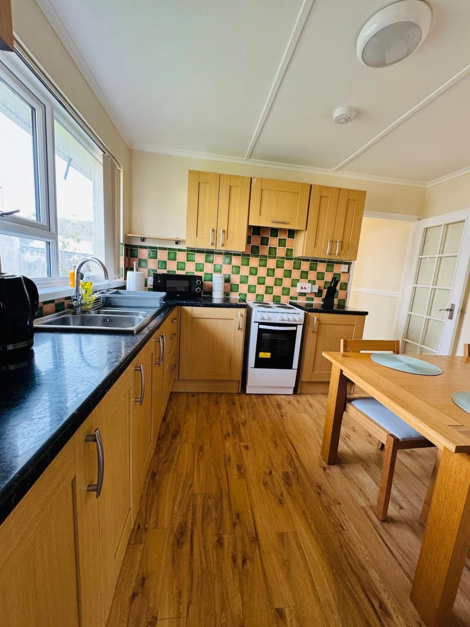House 5 by Gutu House in Redruth