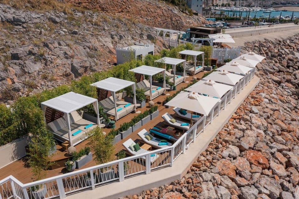 Lustica Bay Studio - Centrale Area Apartment in Kotor Municipality