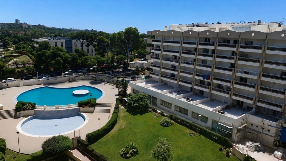 Salou Beach Apartment with private Pool Apartment in Salou