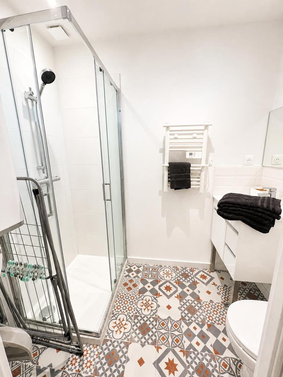 Shower, Bathroom