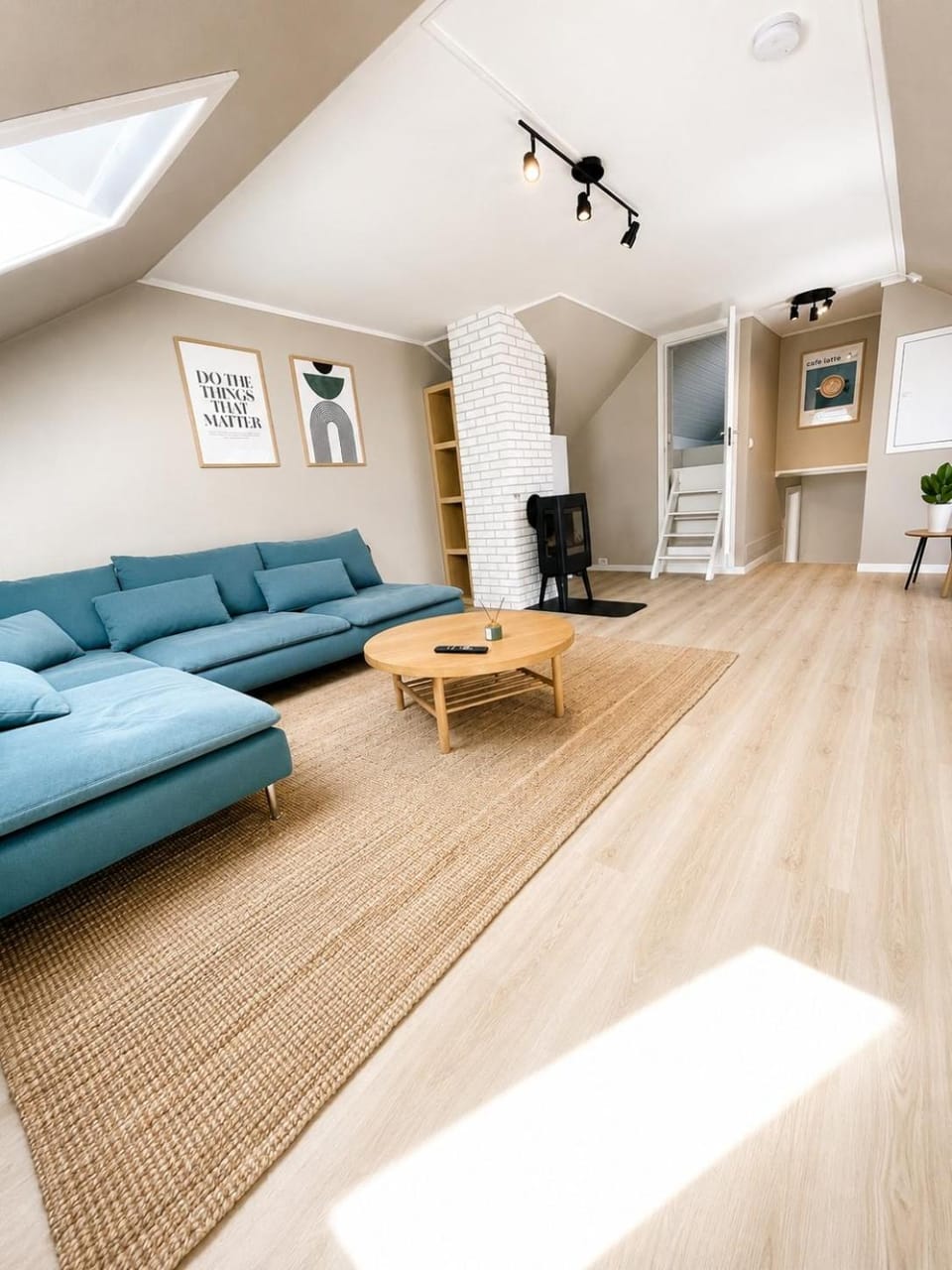 Private urban home on 3 floors, centrally located and private Apartment in Stavanger