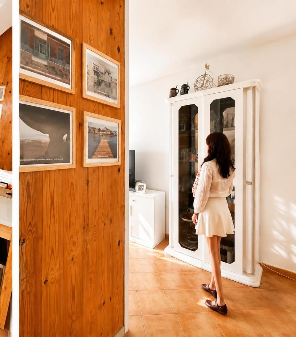 Dining area, Evening entertainment, wardrobe