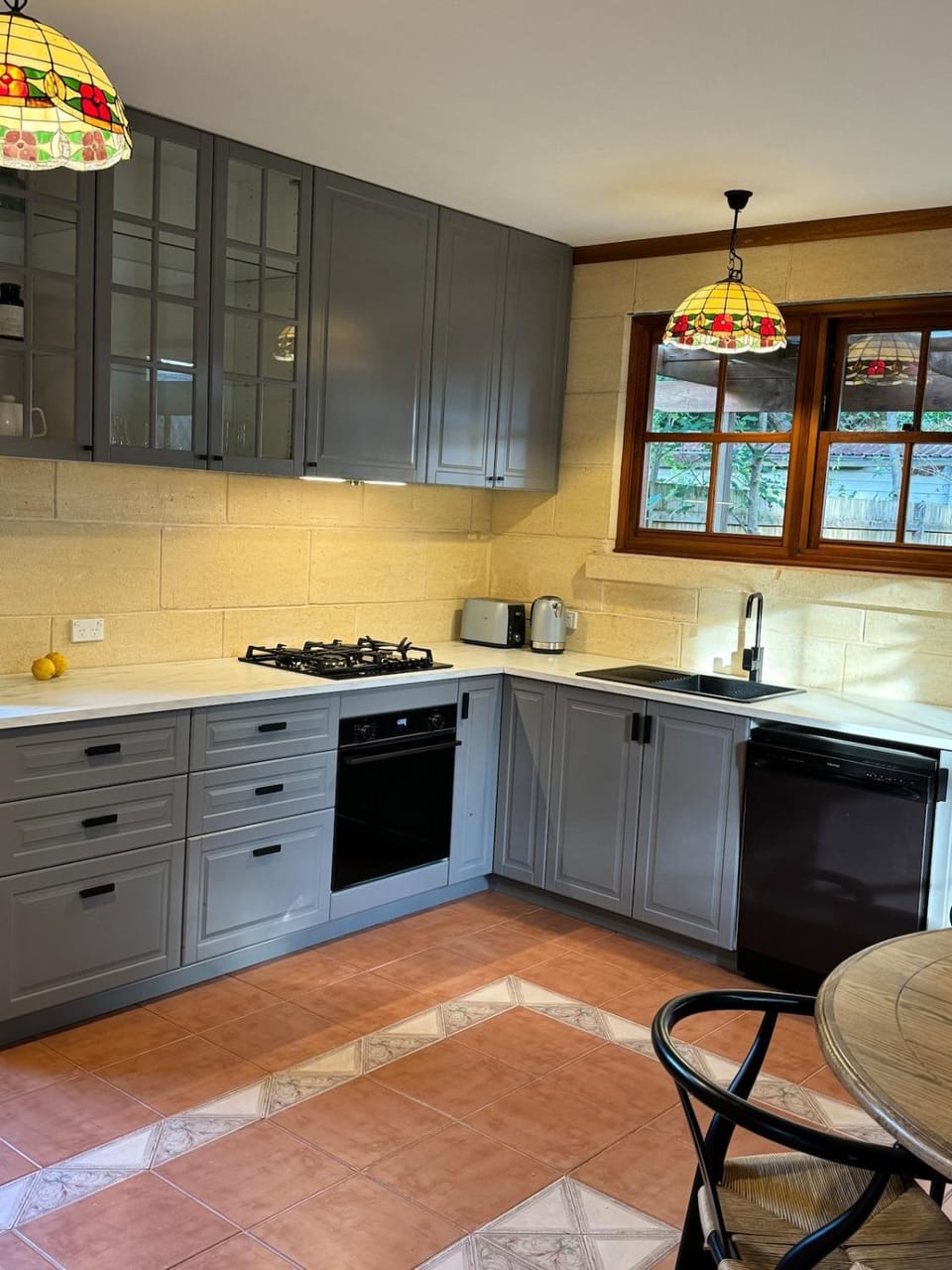 Dining area, kitchen