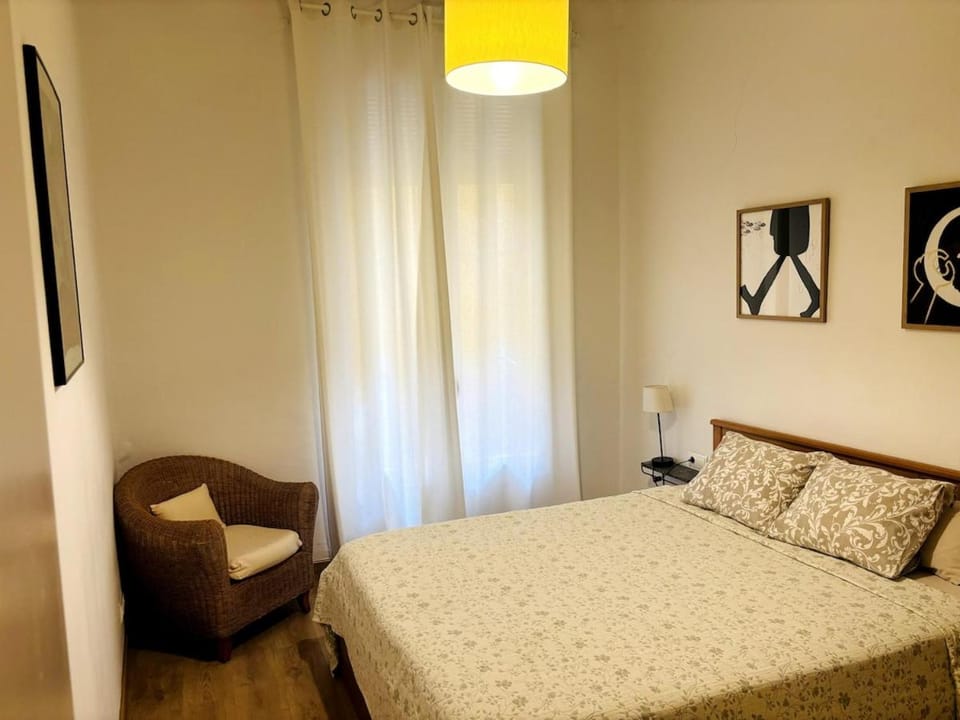 Charming Stay in Barcelona Near Las Ramblas Apartment in Barcelona