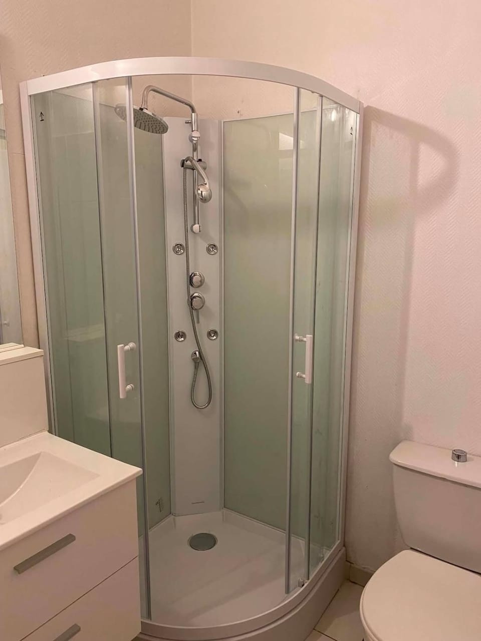 T2 avec jardin privé proche centre ville Lorient Apartment in Lorient