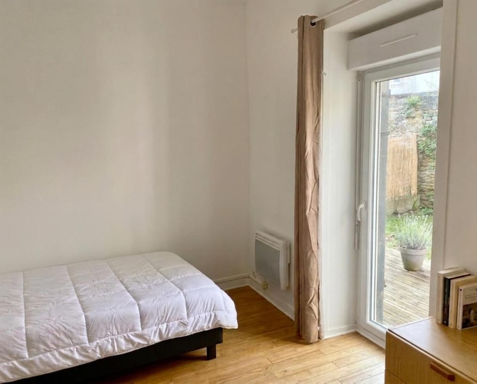 T2 avec jardin privé proche centre ville Lorient Apartment in Lorient