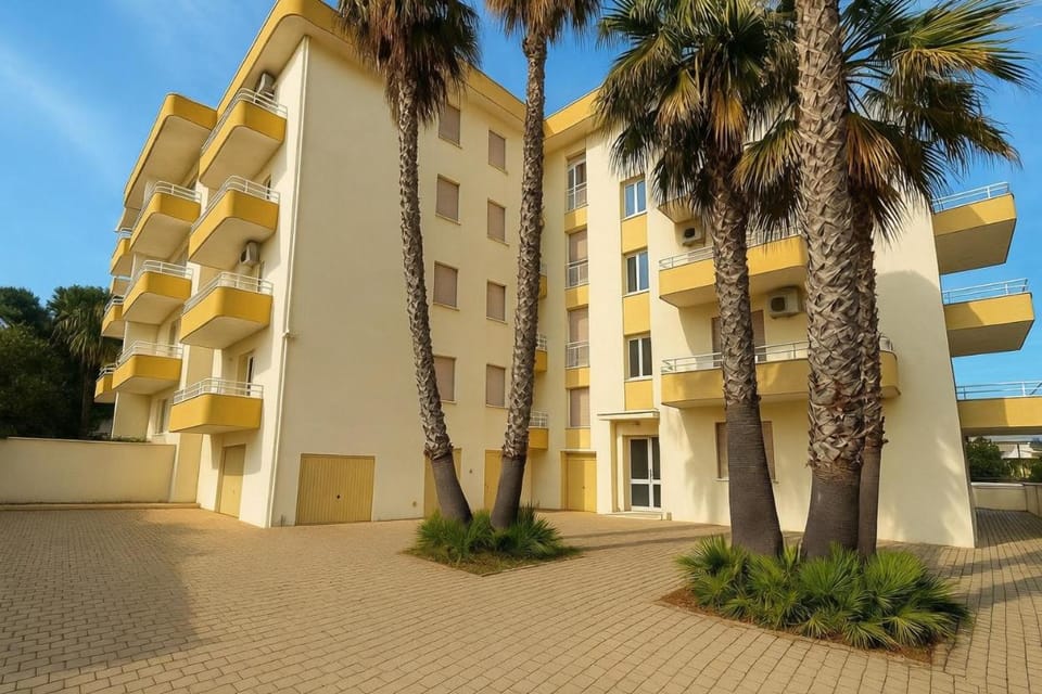 Baia Verde Beach House Apartment in Baia Verde