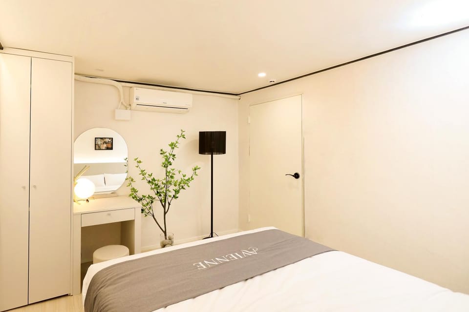 AvIENNE 홍대 명동 이태원 DDP KSPO 경북궁 롯데월드 성수 Villa in Seoul