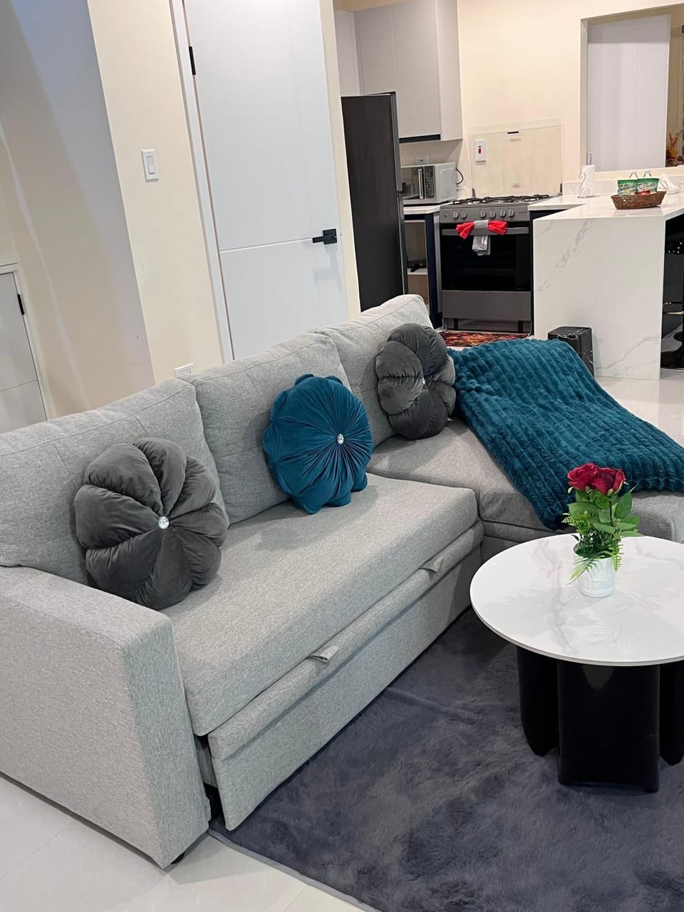 Palistic Paradise luxury private jacuzzi Apartment in Portmore