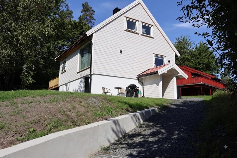 Property building, Garden