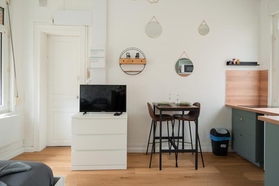Le cocon moderne - 1er étage - WIFI - Confort Apartment in Valenciennes