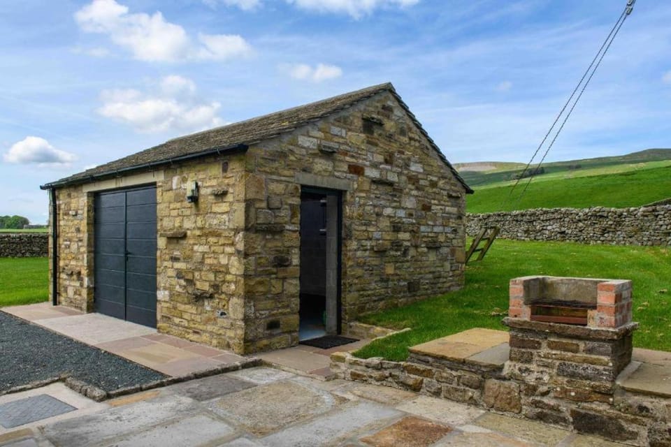 Shepherd's Cottage, Hawes House in England