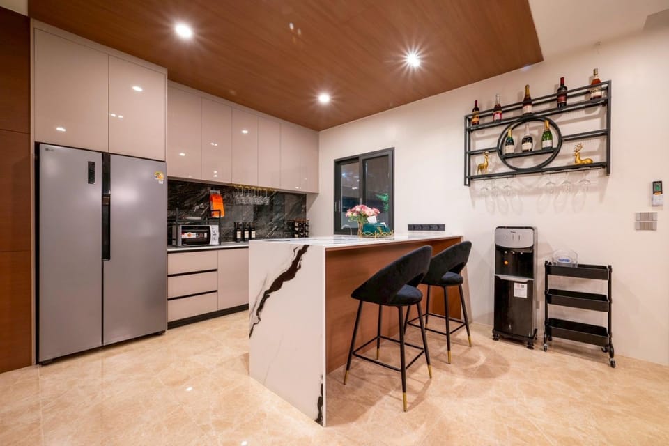 Living room, kitchen