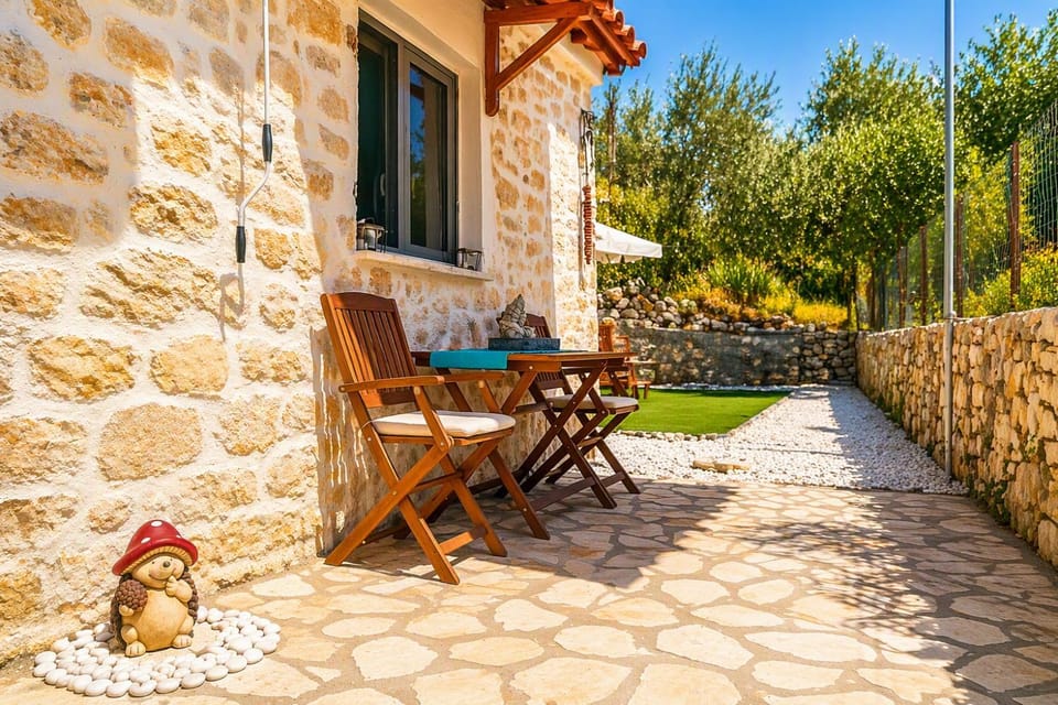Property building, Patio, Garden, Garden view