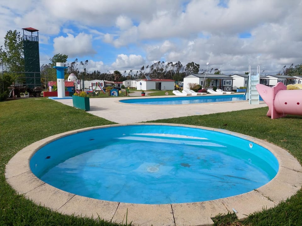 Cantinho da Rosa Campground/ 
RV Resort in Santarém District, Portugal