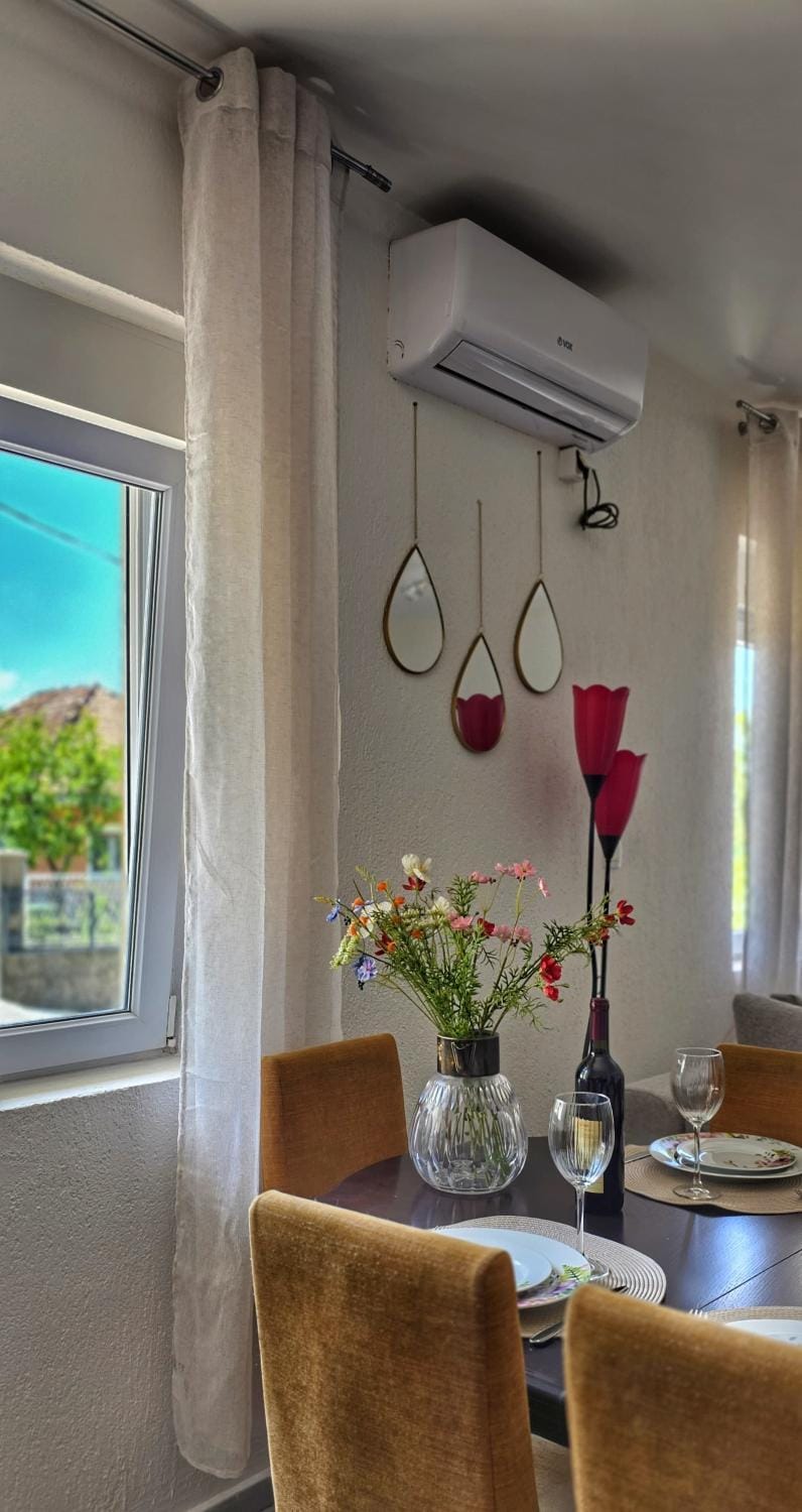 Apartman Mara Apartment in Kotor Municipality