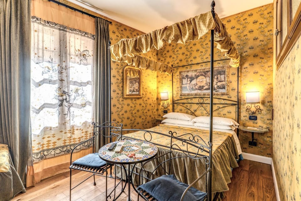 Residenza Ave Roma Bed and Breakfast in Rome