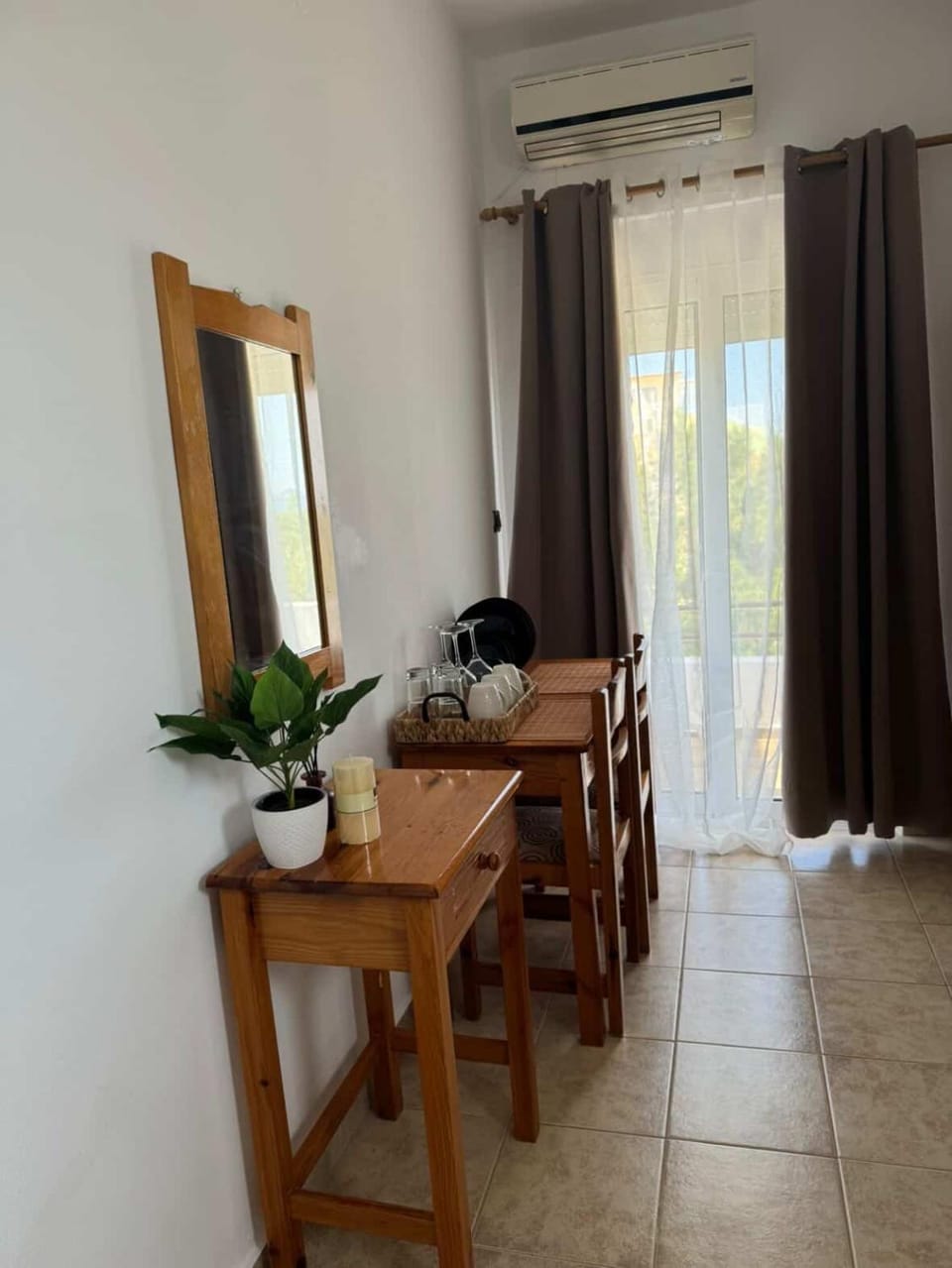 Zografos 5 Apartment in Rhodes, Greece