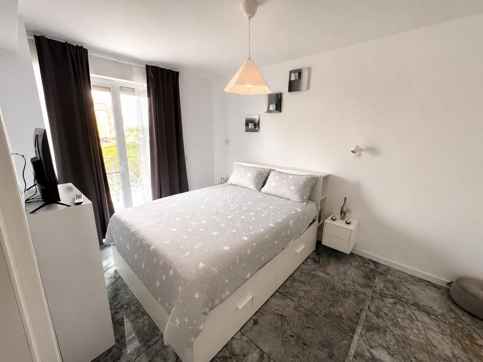 New Luxury Apartment in Giroc with private parking Apartment in Timisoara