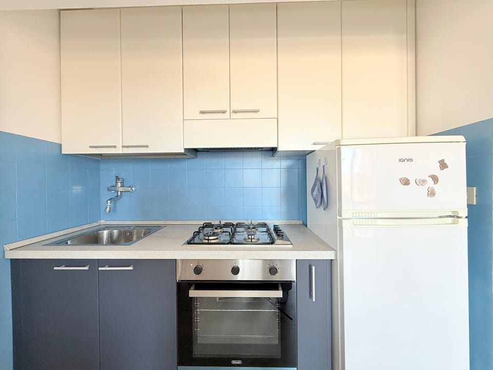 SE259 - Senigallia, trilocale vicino al mare con due balconi Apartment in Senigallia