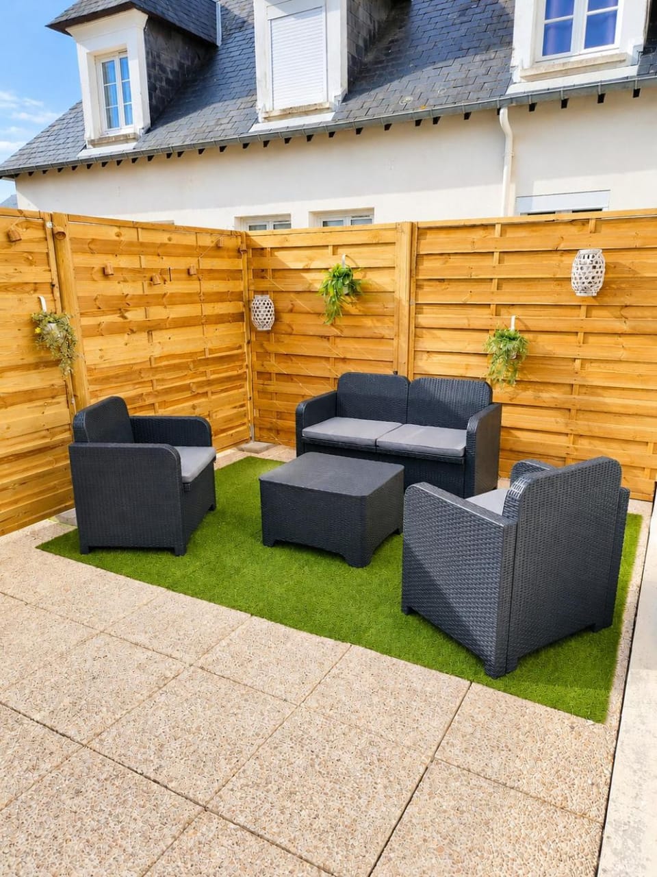 Balcony/Terrace, Balcony/Terrace