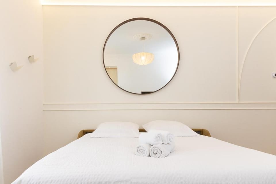 Charmant appartement refait à neuf centre-ville Apartment in Nantes
