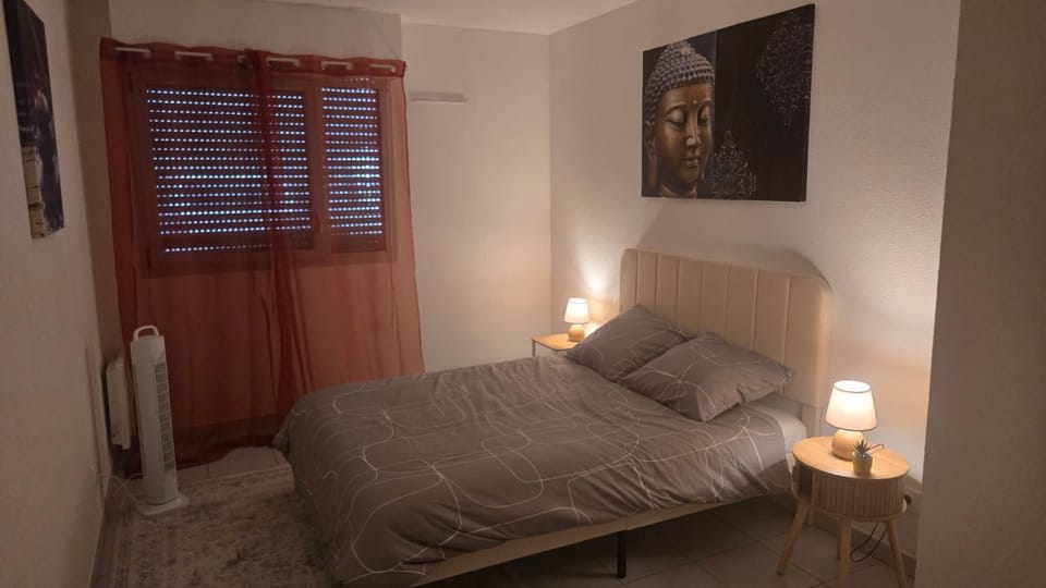 T3 deux chambres, Parking privé et T3 situé à 15 min à pied du Palais des Papes Apartment in Avignon