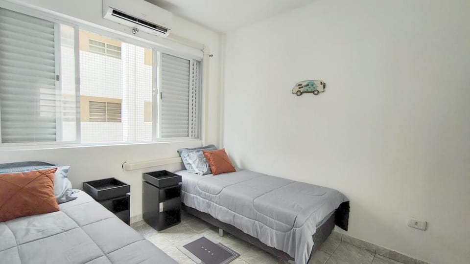 Orla do Gonzaga, apartamento pé na areia Apartment in Santos