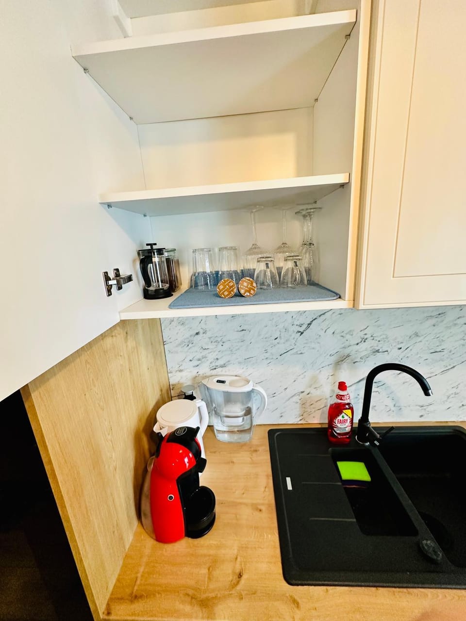 Coffee/tea facilities, Kitchen or kitchenette