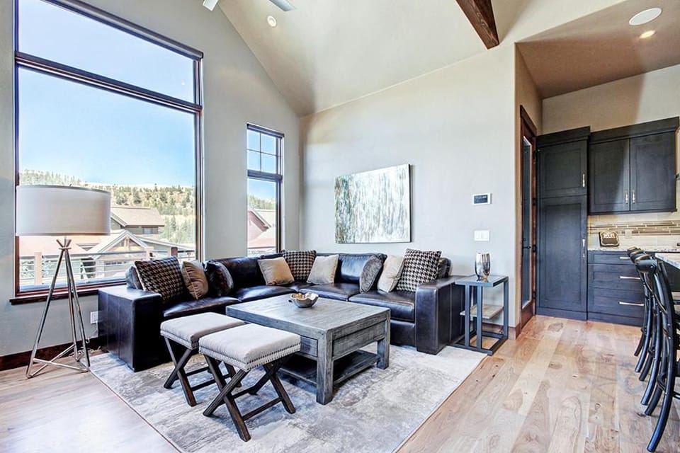 Slope View Chalet: Breckenridge Townhome, Walk to Main Street and Gondola House in Breckenridge
