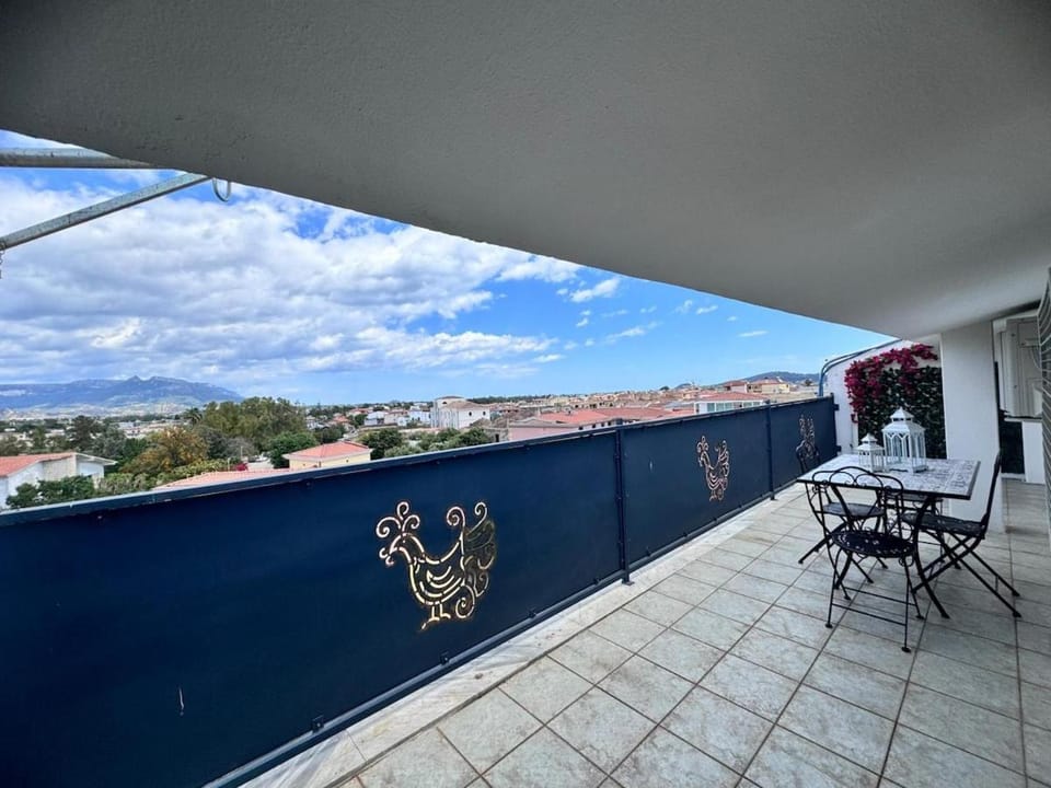 Corso Vittorio, 2 Bedrooms Panoramic Balcony Apartment in Sardinia