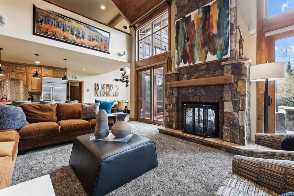 Snow Mansion, Spacious Home Close to Town, Amenities Galore House in Breckenridge