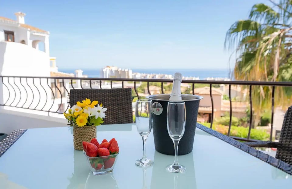 Balcony/Terrace, Beach, Beach, Sea view, Location, Sunrise