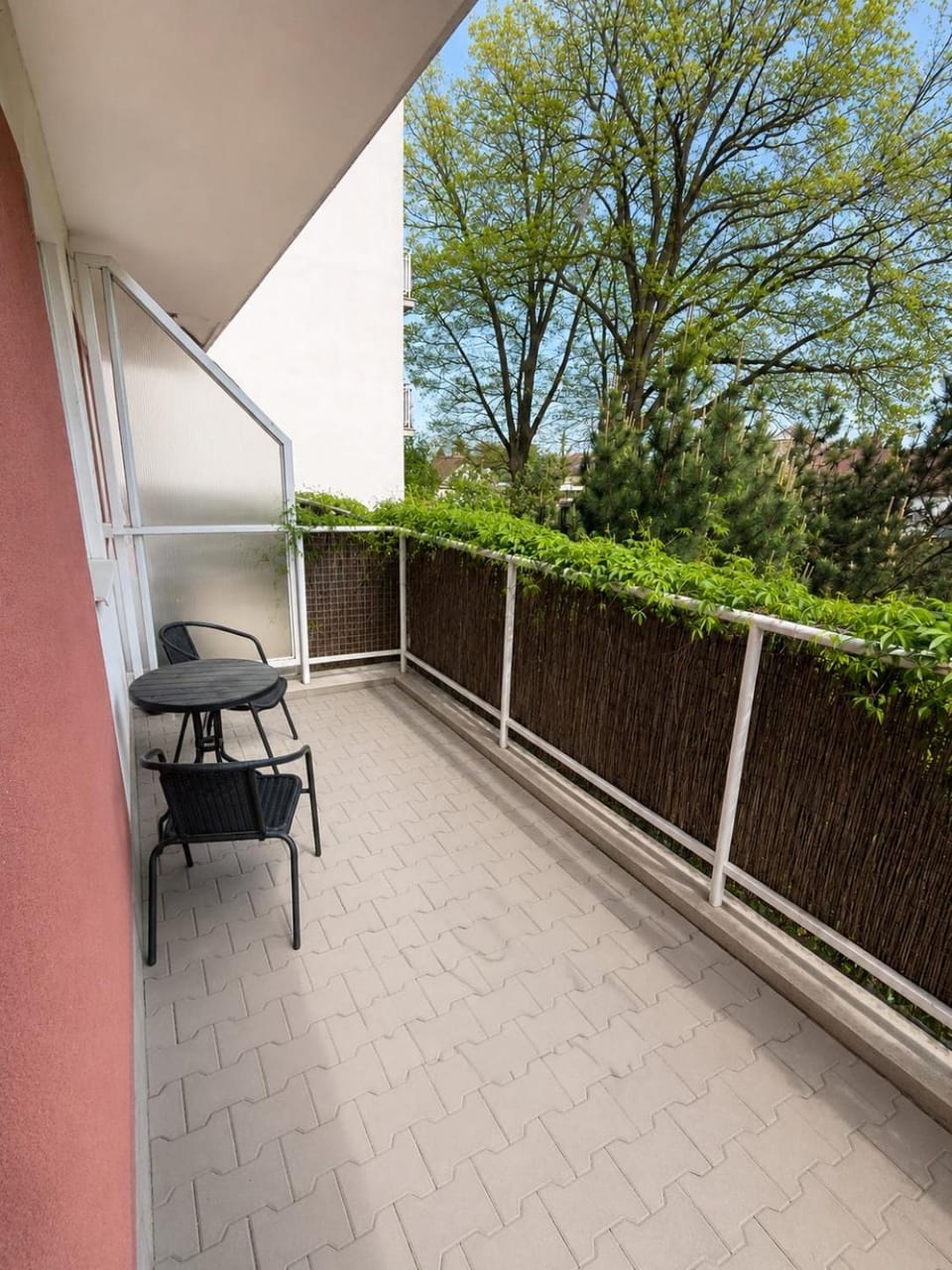 Moderní studio s terasou v klidné lokalitě Apartment in Czechia