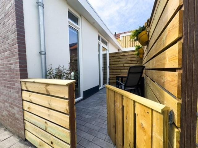 Garden, Balcony/Terrace