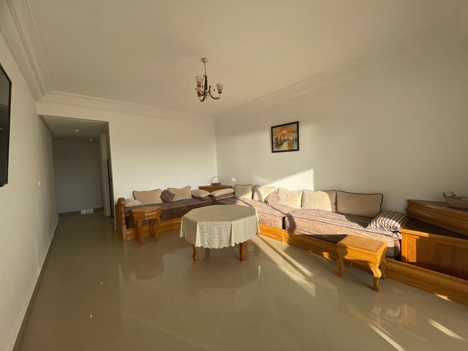 Bel Appartement avec Terrasse Vue Golf & Ocean à Asilah ! Apartment in Tangier-Tétouan-Al Hoceima