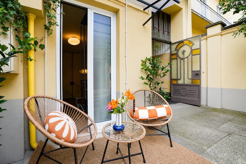 Property building, Inner courtyard view