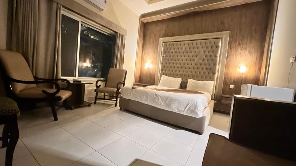 Adams Lodge F-7 Bed and Breakfast in Islamabad