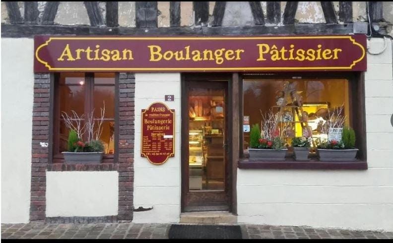 Nearby landmark