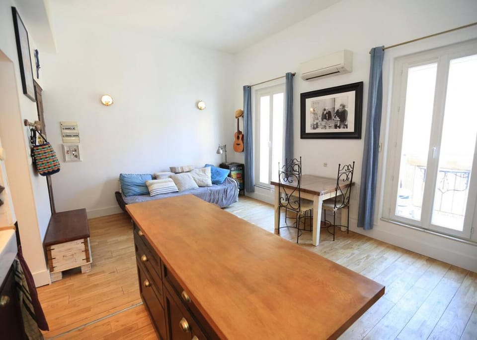 Le Sétois - Appartement pour 5 personnes à deux pas du cadre royal Apartment in Occitanie